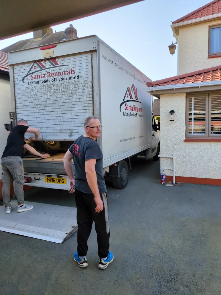Easy Move 4 You - Professional Removals Team